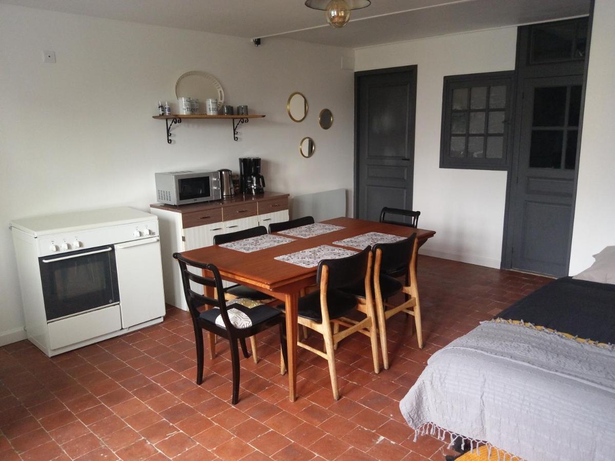 Le Manoir De Cocelle Bed & Breakfast Paris-l'Hopital Luaran gambar